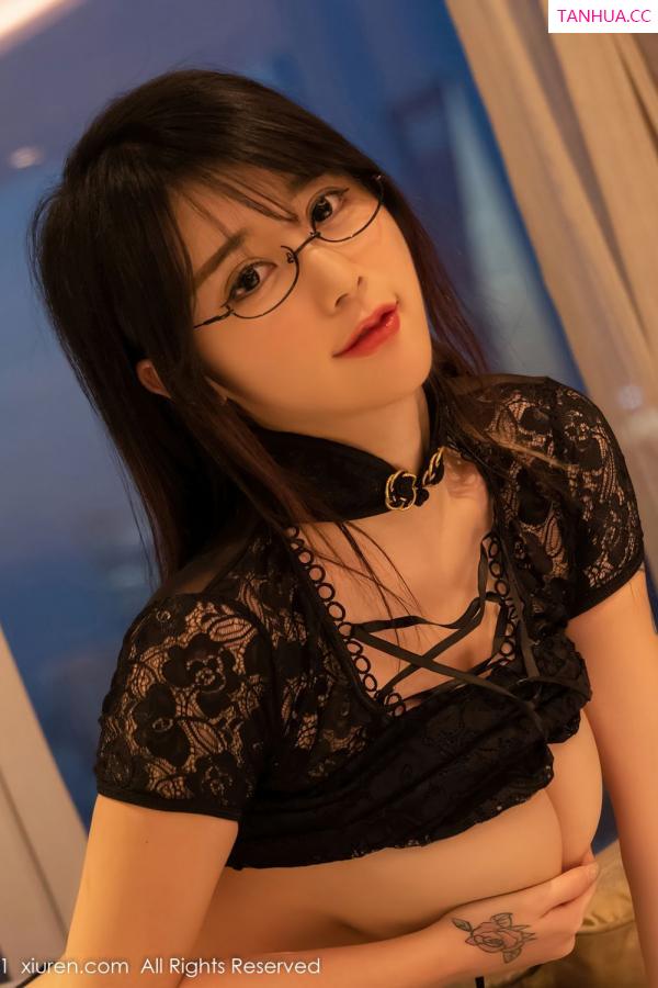美七Mia  [XiuRen]高清写真图 2021.12.09 No.4317 美七 Mia第57张图片